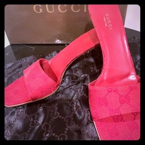 Designer shoes (Gucci ) 100% authentic